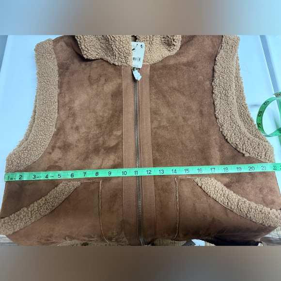 NWT- Free People Suede Sherpa Hooded Vest - Picture 7 of 9